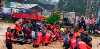 El tifón Rai arrasa la isla filipina de Siargao con graves inundaciones