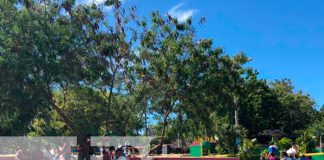 Familias nicaragüenses visitan los centros turísticos de Xiloá y Xilonem