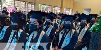 Se gradúan 126 maestros de primaria en Chinandega
