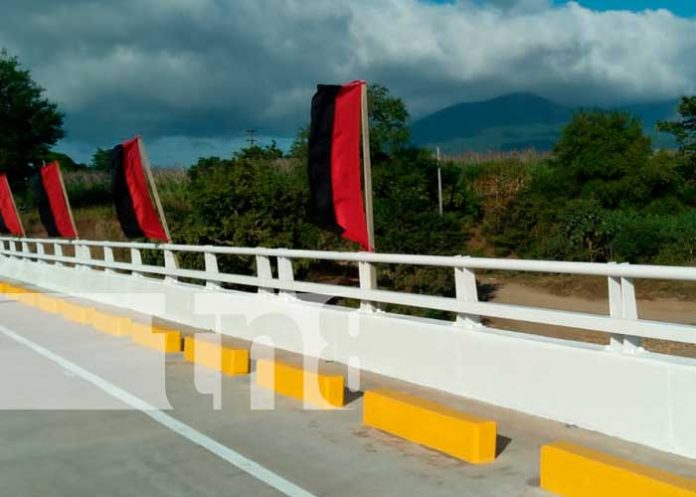MTI inaugura Puente La Orilla en Nandaime