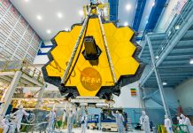 Lanzamiento del telescopio James Webb se retrasa por problema comunicación Lanzamiento del telescopio James Webb se retrasa por problema comunicación