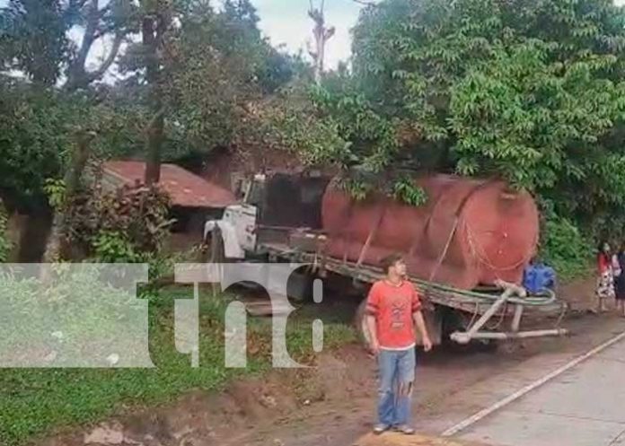 Conductor de camión provoca accidente de tránsito en Mulukukú