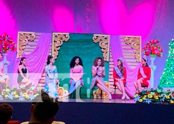 Gira departamental de Miss Teen Nicaragua, llega a León