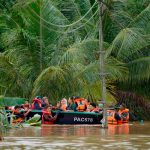 Al menos 7 muertos y 34.000 desplazados debido a las inundaciones en Malasia