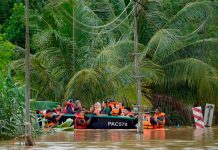 Al menos 7 muertos y 34.000 desplazados debido a las inundaciones en Malasia