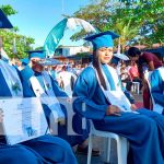 Jóvenes se gradúan de secundaria a distancia en la comunidad Los Chiles Jóvenes se gradúan de secundaria a distancia en la comunidad Los Chiles