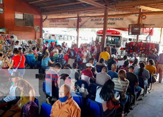 25 Familias se trasladan a sus lugares de origen para celebrar la navidad