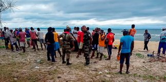 Al menos 19 muertos en el naufragio de un barco en Madagascar