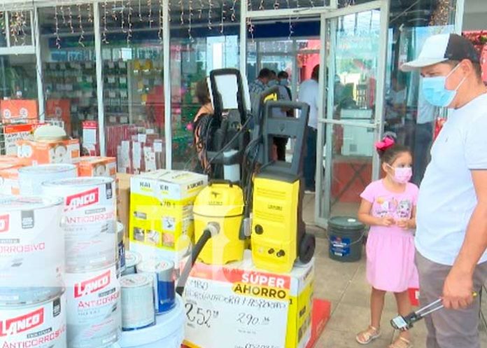 FETESA realizó su feria navideña con súper descuentos en productos para el hogar