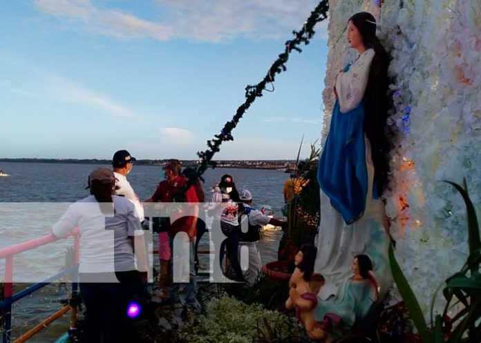 13 años de la Purísima acuática celebrada en Managua.