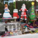 Familias disfrutan del comercio navideño en el Parque de Ferias de Managua Familias disfrutan del comercio navideño en el Parque de Ferias de Managua