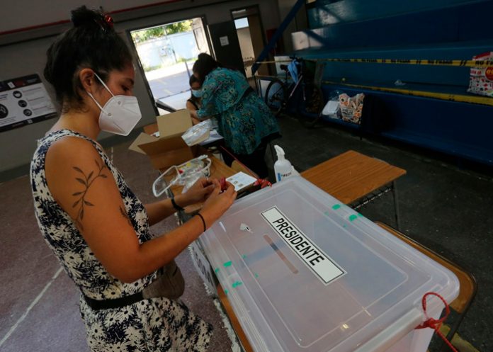 Avanzan las elecciones para elegir al nuevo presidente de Chile