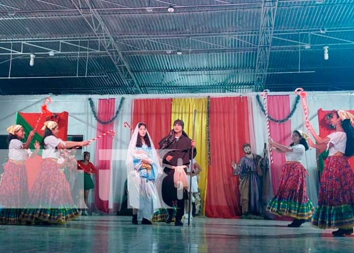 4 Realizan festival navideño en Boaco