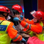 Hong Kong: Personas atrapadas en un rascacielos