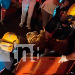 Entre la vida y la muerte: Mototaxi le pasa encima a un joven de Jinotepe Mototaxi le pasa encima a un joven de Jinotepe