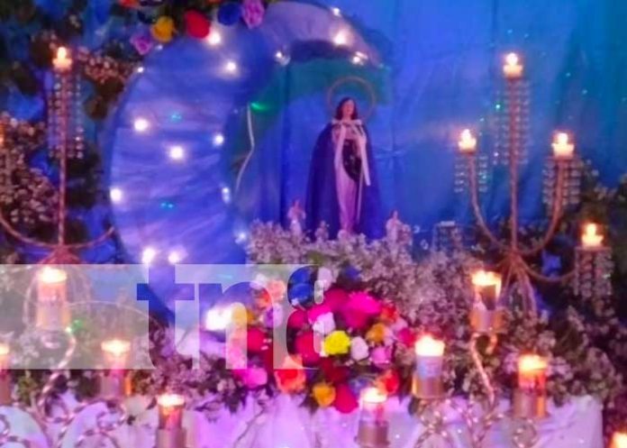 Matiguas Hermosos altares en Matiguás