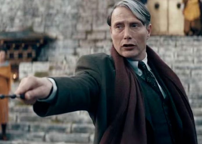 Mads Mikkelsen cierra sus redes sociales
