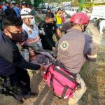 ¡Más sufrimiento! Extorsionan a familias de migrantes accidentados en México