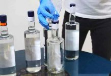 Turquía incauta más de 30.000 litros de alcohol adulterado tras 12 muertes
