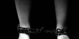 En Argentina una mujer prostituía a su sobrina por 20 dólares en redes sociales