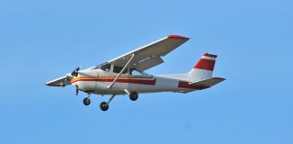 Avioneta con migrantes cae en el desierto de Texas