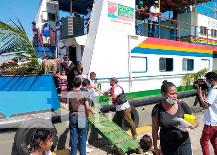 bluff-purisima-03 Celebración de La Purísima y La Gritería en Puerto El Bluff