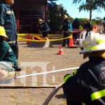 Bomberos de Managua realizan ejercicio sobre incidentes con sustancias tóxicas Capacitación de bomberos en Managua sobre sustancias tóxicas