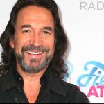 El Buki se hace viral por polémico mensaje navideño ¿qué dijo?