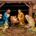 Polémico nacimiento en España hecho con figuras en formas de genitales