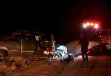 Se vuelca camioneta que huía de la Patrulla Fronteriza y deja 13 heridos Camioneta con migrantes huye de Patrulla Fronteriza; se vuelca y deja 13 heridos