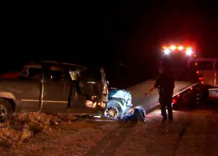 Camioneta con migrantes huye de Patrulla Fronteriza; se vuelca y deja 13 heridos