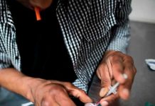 Polémica: Abren centros "para drogarse legalmente" en Estados Unidos