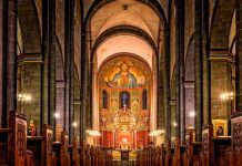 Iglesia en Francia vende edificio para indemnizar a víctimas de pederastia Iglesia católica en Francia vende edificio para indemnizar a víctimas de pederastia