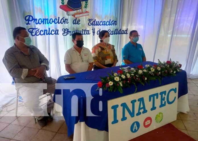 Graduación de técnicos en el INATEC de Chinandega
