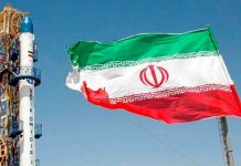 Representación de planta nuclear en Irán