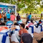 Jóvenes reciben material para promoción del deporte en Nicaragua Entrega de kits deportivos a equipos jóvenes en Nicaragua