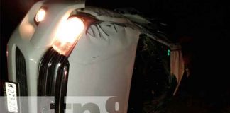 Tramo carretero León-San Isidro se tiñe de sangre tras violento vuelco