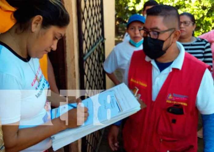 Entregan títulos de propiedad a familias de Mateare