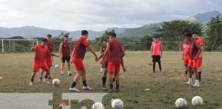 Alcaldía de Matiguás mejora las condiciones del parque de futbol