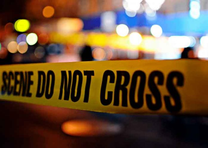 Violenta y cruel mujer mata a puñaladas a su bebé en Estados Unidos