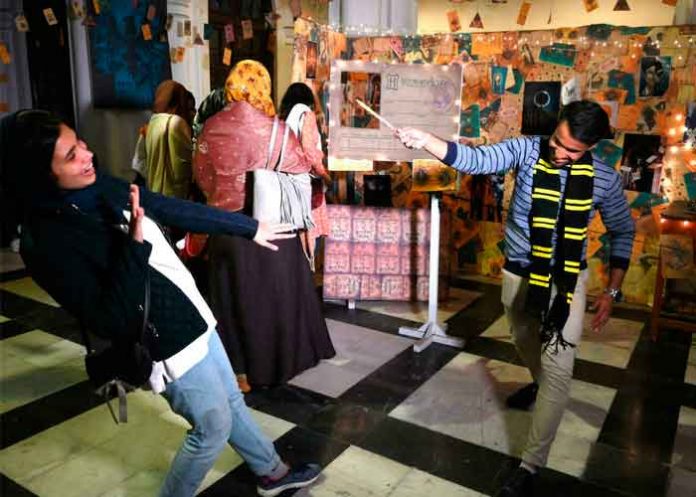 pakistan En Pakistán estudiantes convierten su universidad en el Hogwarts de Harry Potter