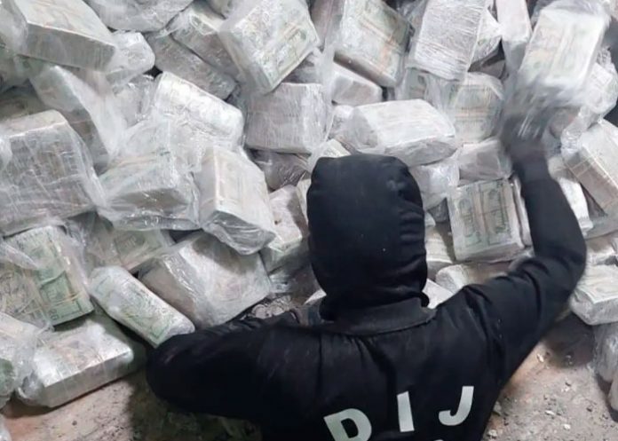 Incautan 10 millones de dólares en Panamá vinculados al Clan del Golfo