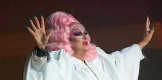 Expulsan a pastor de su ministerio por salir vestido de ‘drag queen’ en TV