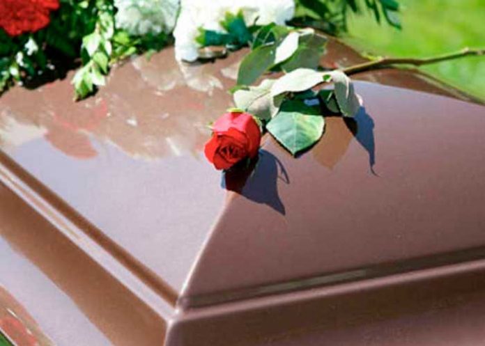 ¡Hasta que la muerte nos separe! Viudo fallece en pleno velorio de su esposa