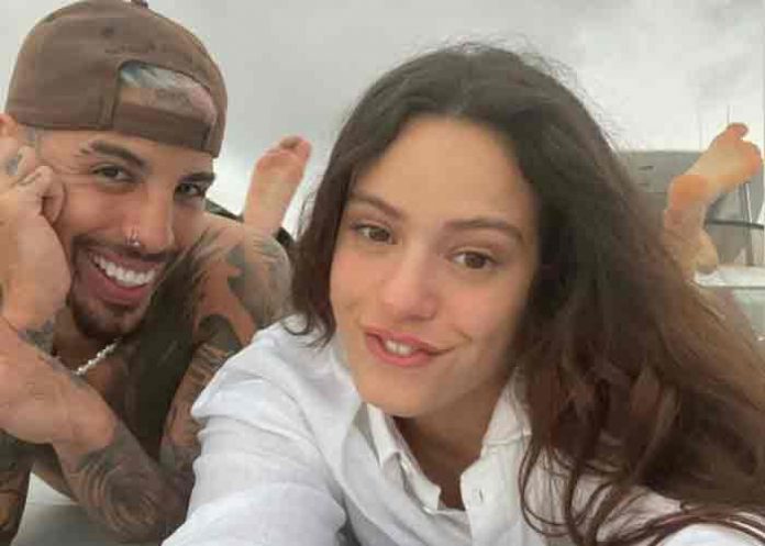 rosalia-y-rauw- ¿Por qué Rosalía y Rauw Alejandro son investigados en Puerto Rico?