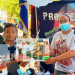 Niñez de Nandaime con alegría reciben juguetes como regalo de Navidad Entrega de juguetes para alegría de la niñez en Nandaime