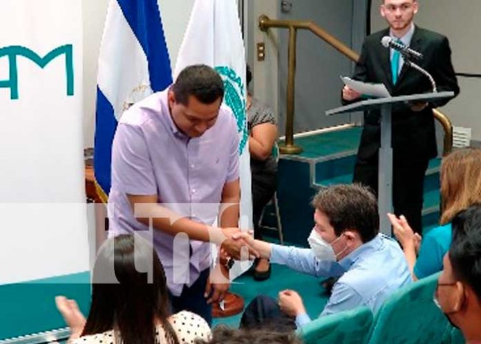 Convenio del MINJUVE Nicaragua con la Universidad Americana