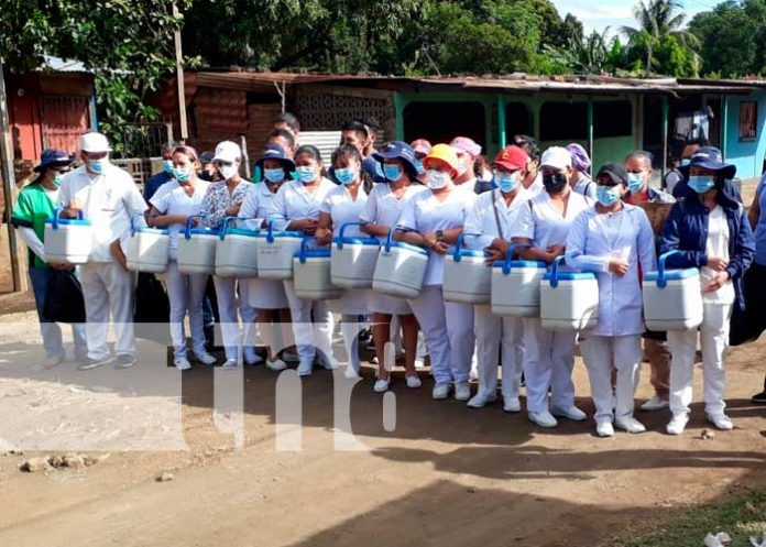 vacuna-cs-02 Efectiva jornada de vacunación en Ciudad Sandino