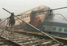 Nueve muertos y 40 heridos por descarrilamiento de un tren en la India