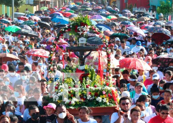 Miles de peregrinos acompañaron al cristo negro en Siuna